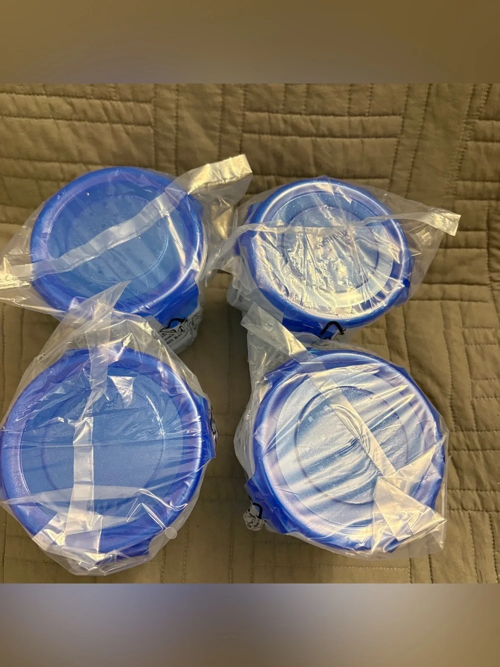 Lock N Lock Lock&Lock Food Storage Containers Set of 4 Mini Tall w/ Blue lids